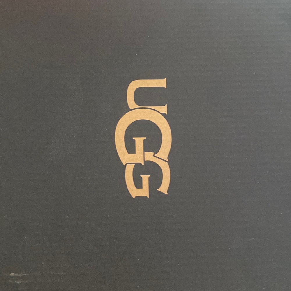 men uggs new originally $100